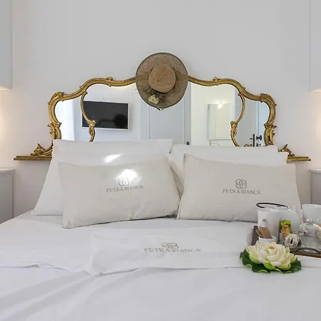 Petra Bianca Bed & Breakfast *