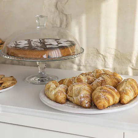 Petra Bianca Bed & Breakfast 4*